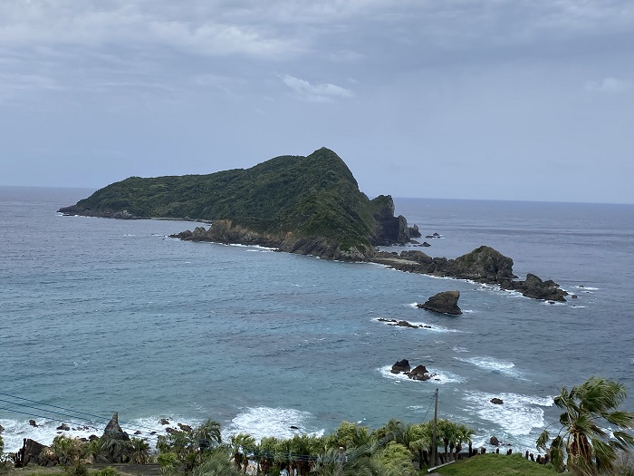 沖秋目島