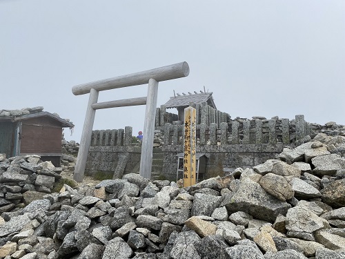 木曽駒ケ岳神社