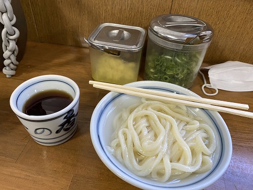 長田イン香の香のうどんとつけ汁