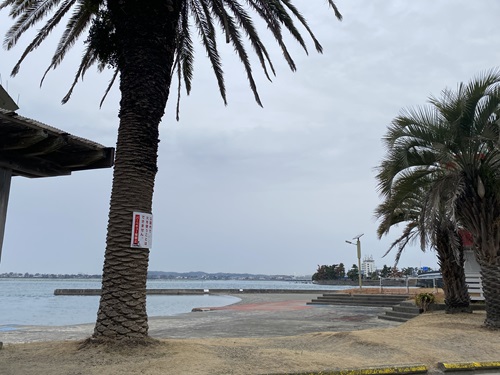 弁天島海浜公園の砂浜