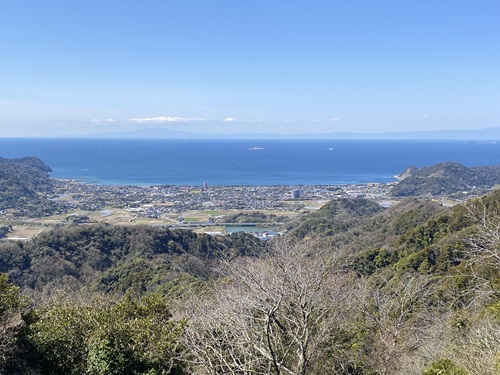 里見八犬伝士の終焉の地から見える展望