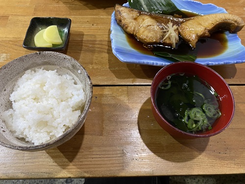 笑福の煮魚定食