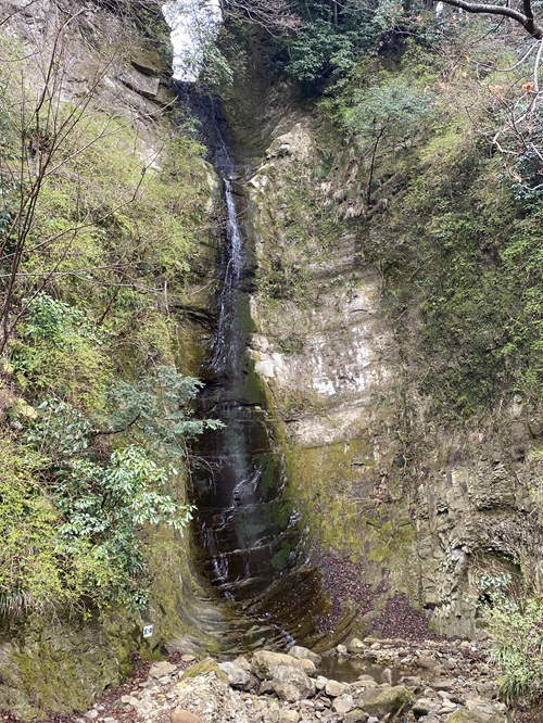 金神の滝全景