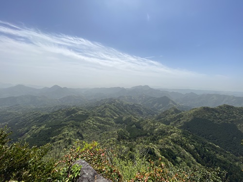 八面山の山頂から見える絶景