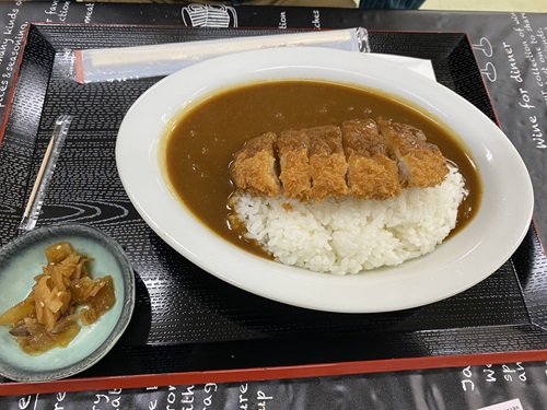 安佐SAのカツカレー