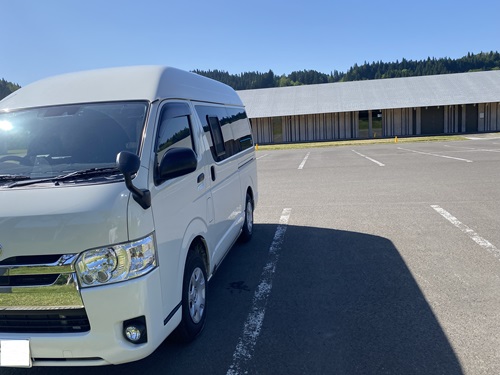 道の駅おおゆで出発前のハイエース