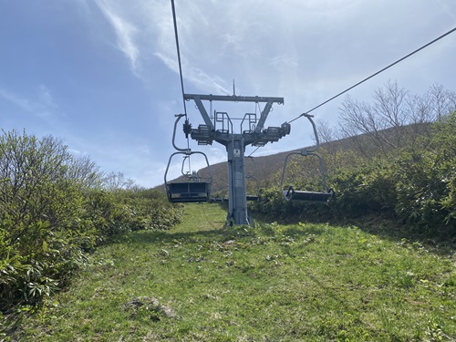 岩木山の八合目リフト