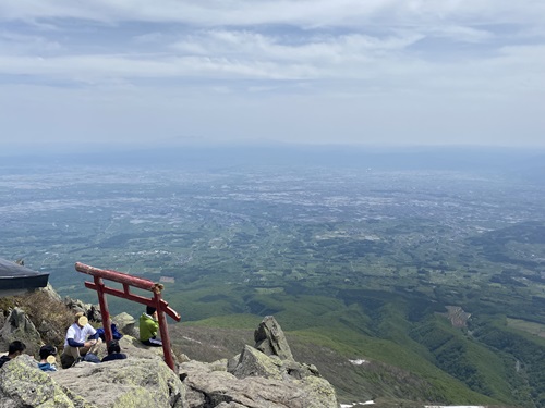 岩木山山頂から見える景色