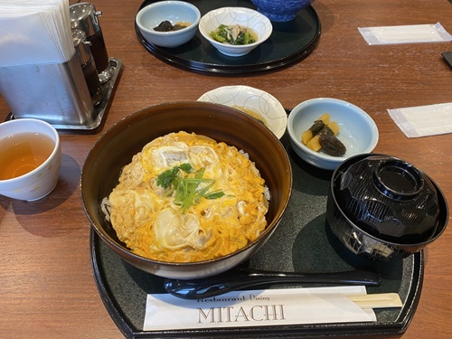 レストラン&ダイニング MITACHIのふわふわ親子丼