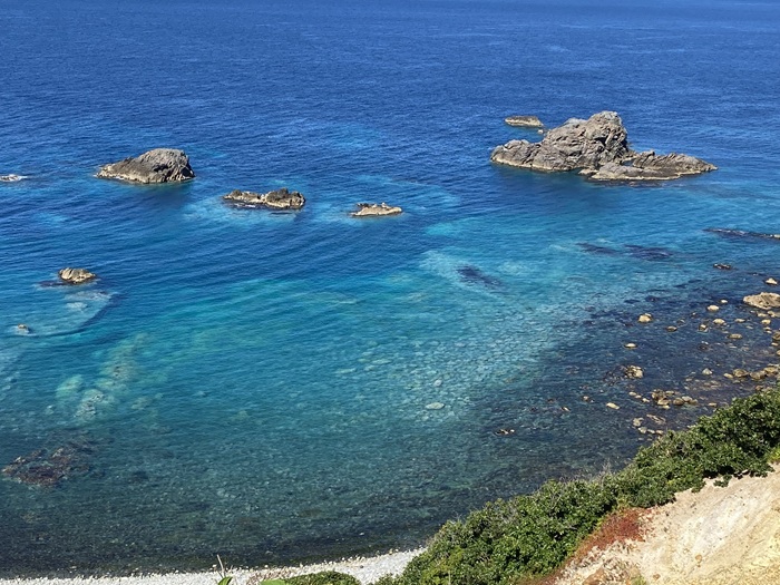 島武意海岸の積丹ブルー