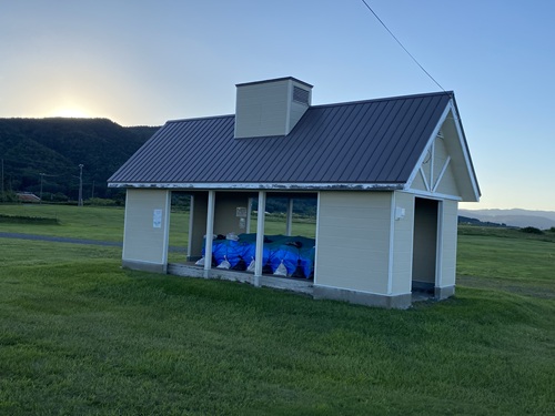 ウスタイベ千畳岩キャンプ場の建物