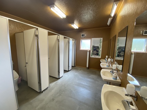 トロッコ王国美深のトイレの内部