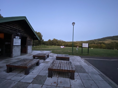 ルスツふるさと公園キャンプ場の炊事棟