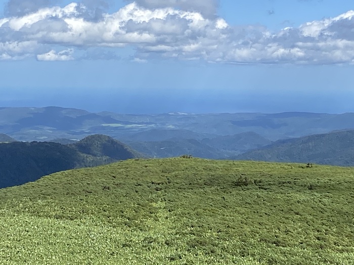 函岳山頂から見える海