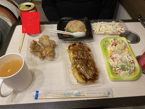 山芋とろろ焼きなど国府海岸の晩御飯