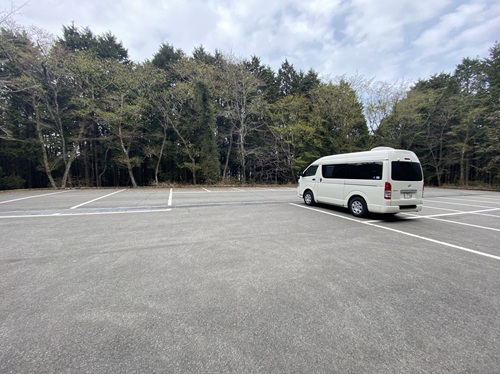 星ヶ城跡園地の駐車場