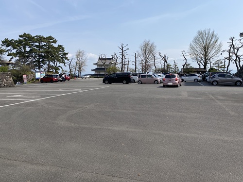 島原城の有料駐車場