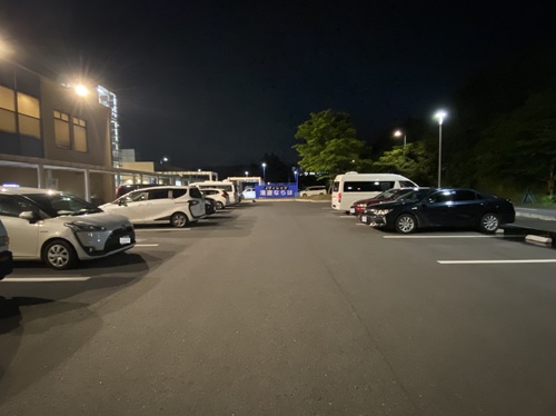 道の駅ならはの夜間の駐車場の様子