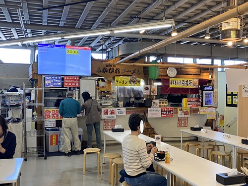 松島さかな市場の売り場