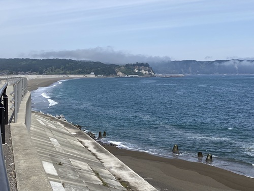 十府ヶ浦海岸から見える海岸線