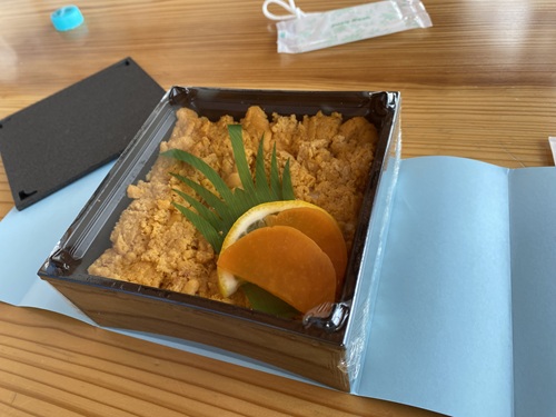 リアス亭のうに弁当