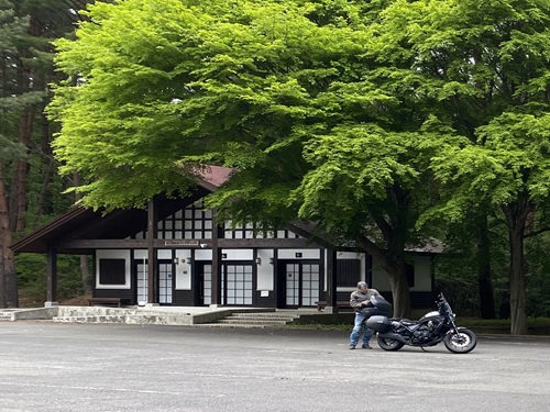鵜の巣断崖駐車場のトイレ