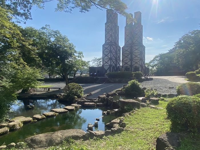 韮山反射炉と動力源の水車があった池