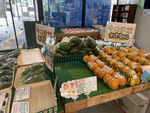 道の駅伊豆月ヶ瀬の物販様子