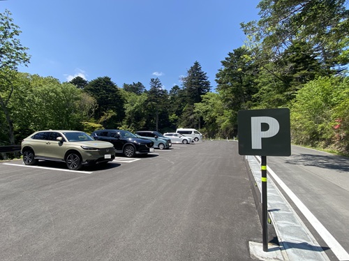 馬の背の駐車場