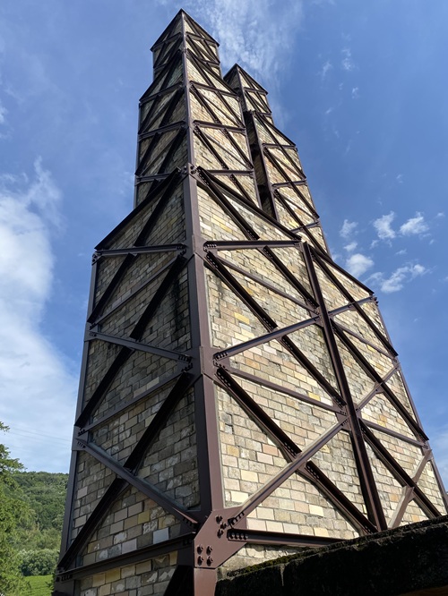 韮山反射炉の煙突部分