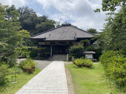 了仙寺の外観