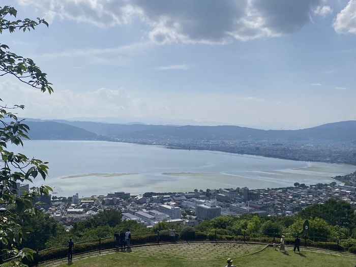 立石公園から見える諏訪湖