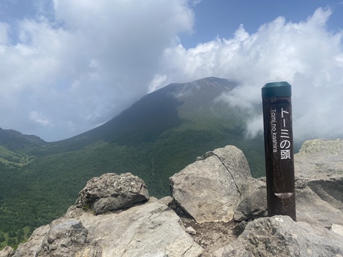 トーミの頭と浅間山