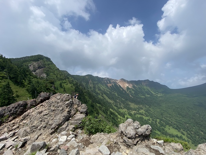 トーミの頭から見える外輪山
