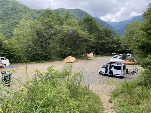 アルパイン下のサイト