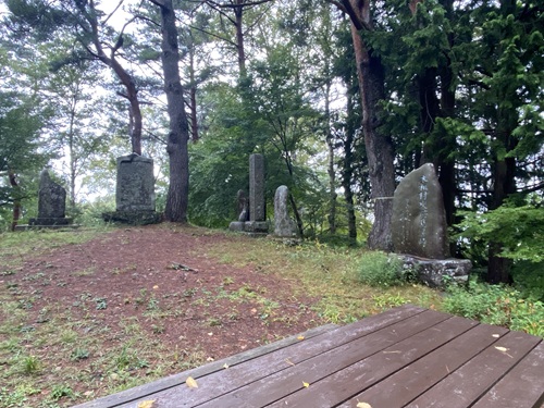 鳥居峠の丸山公園
