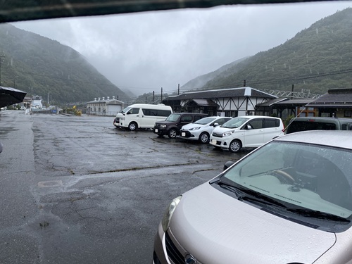 藪原駅の駐車スペース