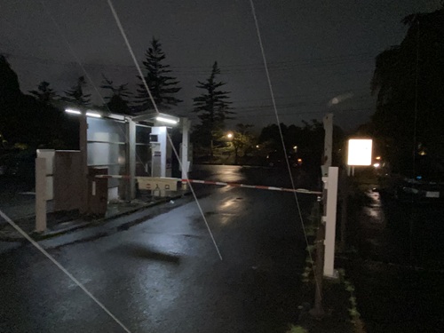 新軽井沢駐車場の入口