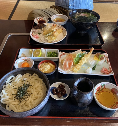 うどん本陣　山田家で食べたうどん