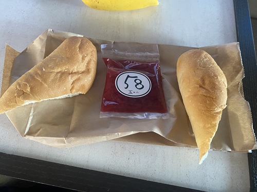 パンとバラのジャム