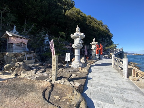 武居観音寺の地蔵堂