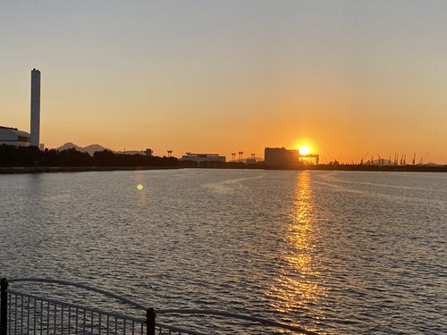 宇多津臨海公園の夕陽