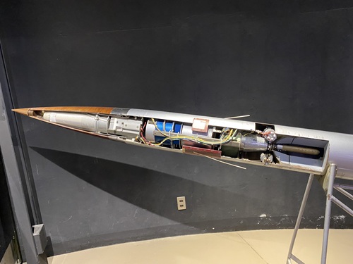 ロケット内部の模型