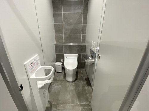 道の駅都城のトイレ個室