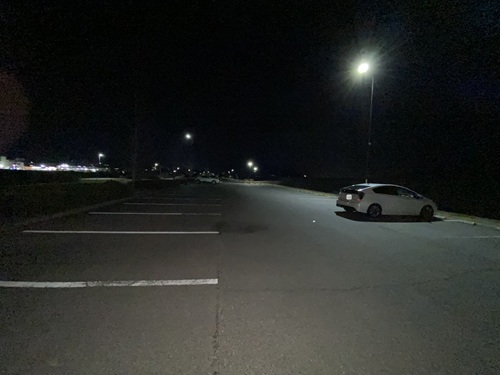 晴海臨海公園の夜の駐車場