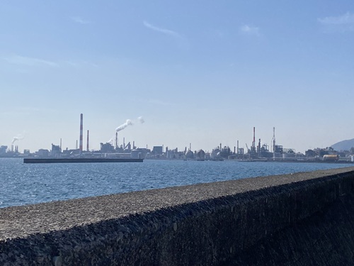 晴海臨海公園から見える工場