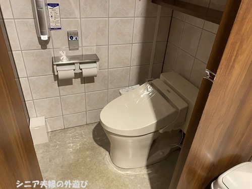 道の駅おふくの個室トイレ
