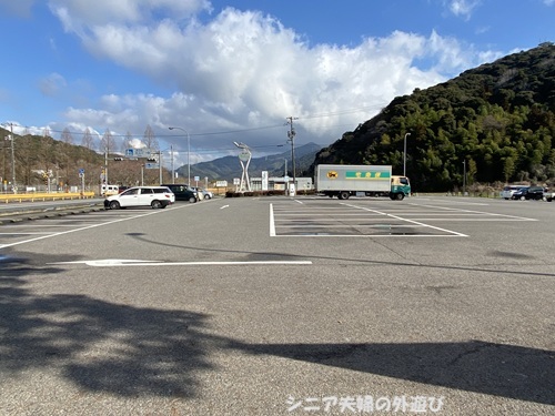 道の駅おふくの駐車場全体