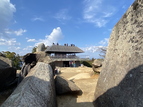 弥山山頂の展望台