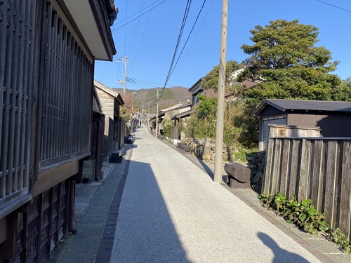 相川の古い町並み